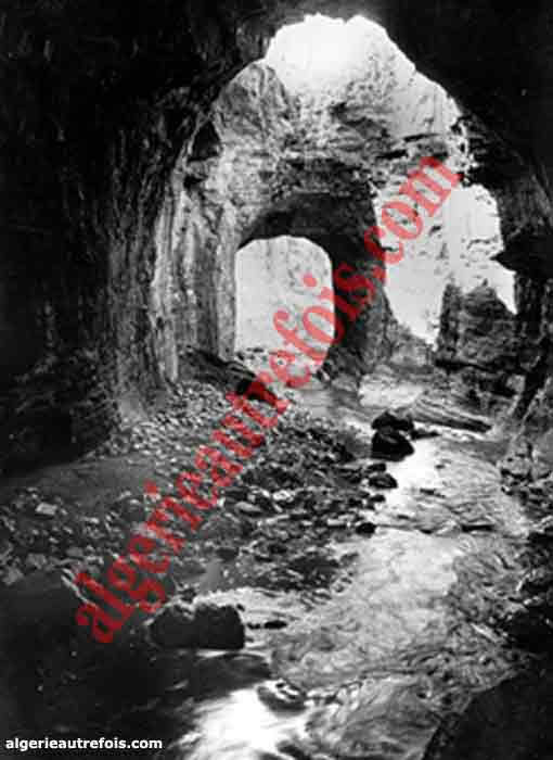 Constantine - la sortie des Gorges du Rhumel
