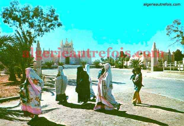 Les Oasis - La Poste de Ouargla